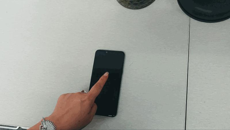 lgg8thinq屏幕显示效果,lgg8thinq总成