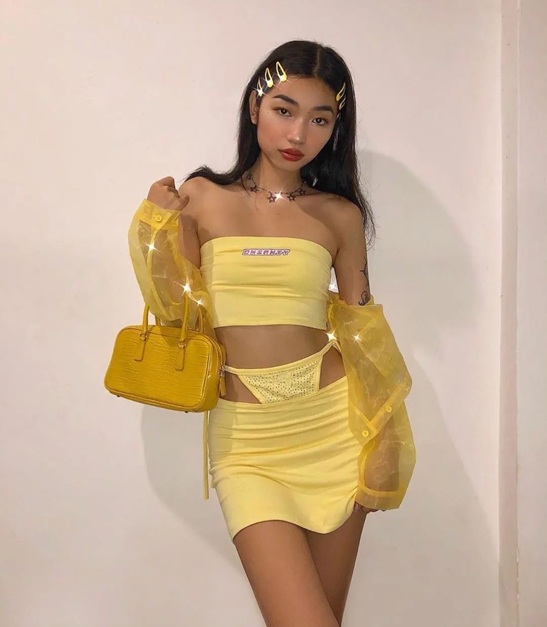 甜美系穿搭博主女推荐,适合学生党甜辣穿搭博主