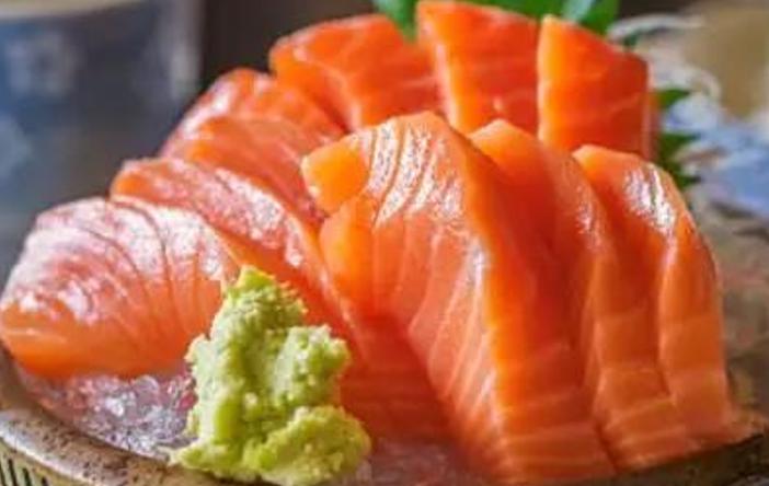 正宗北极贝刺身,爽口北极贝刺身