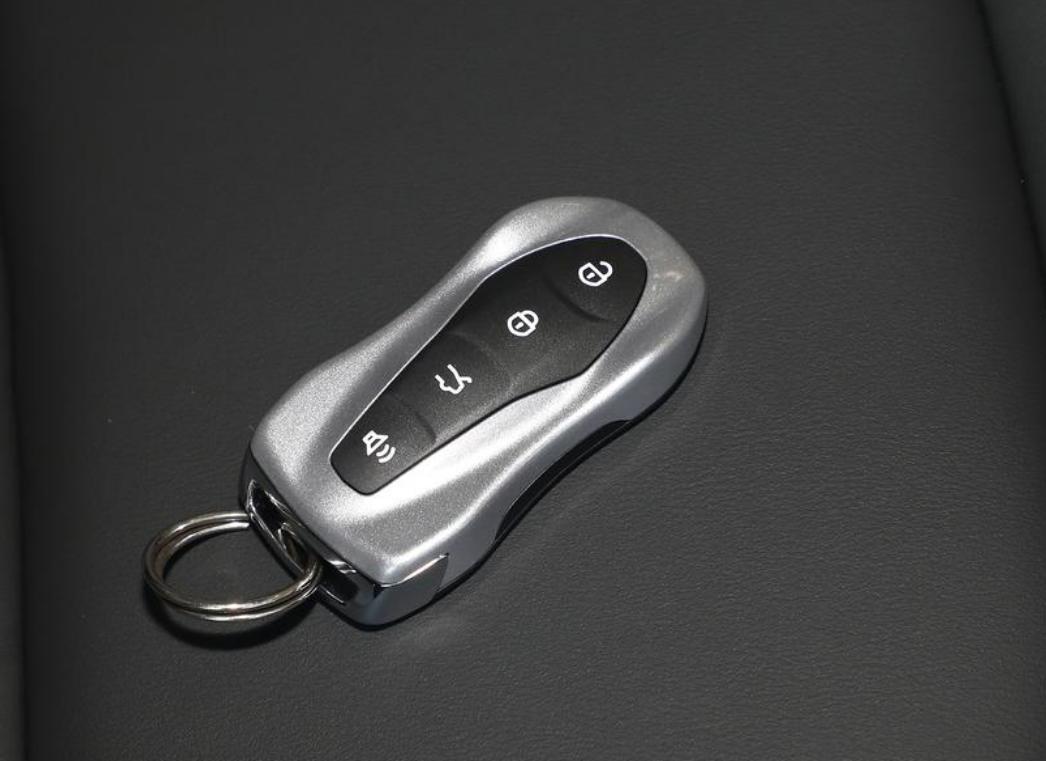 吉利博越l2.0深度测评,吉利博越L2024款深度测评