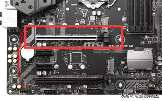 电脑各种接口都有什么用,电脑里有很多不知道是什么的东西