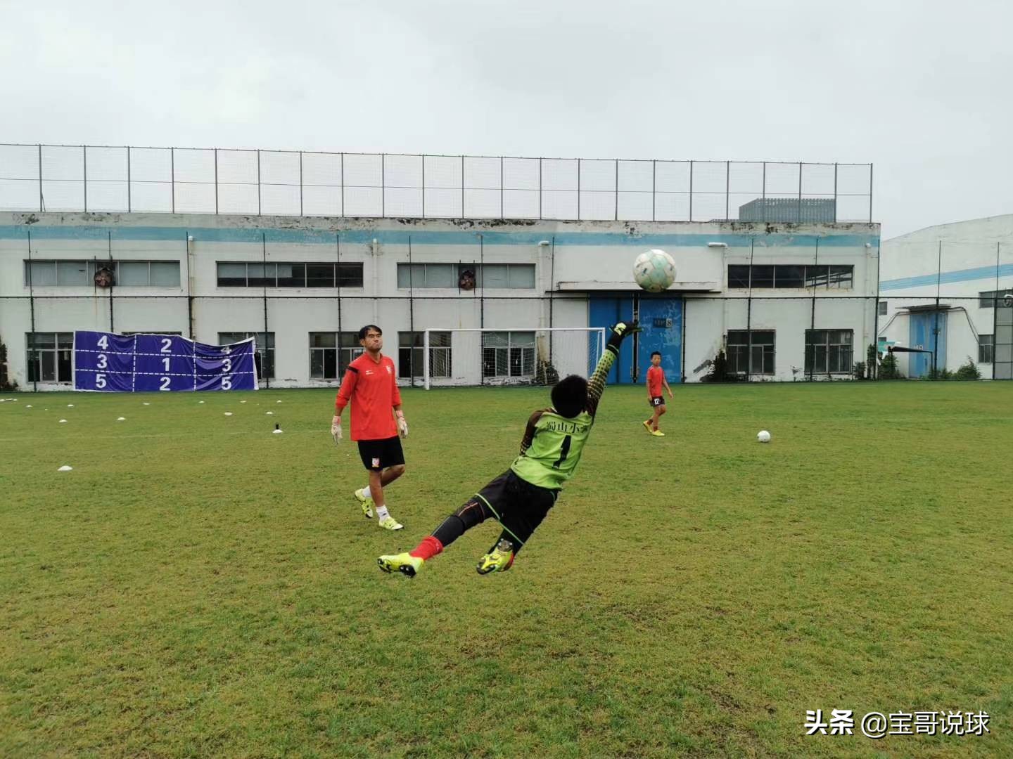 独立、霸气、领导力——门前“守护神”汤铭宇的足球故事