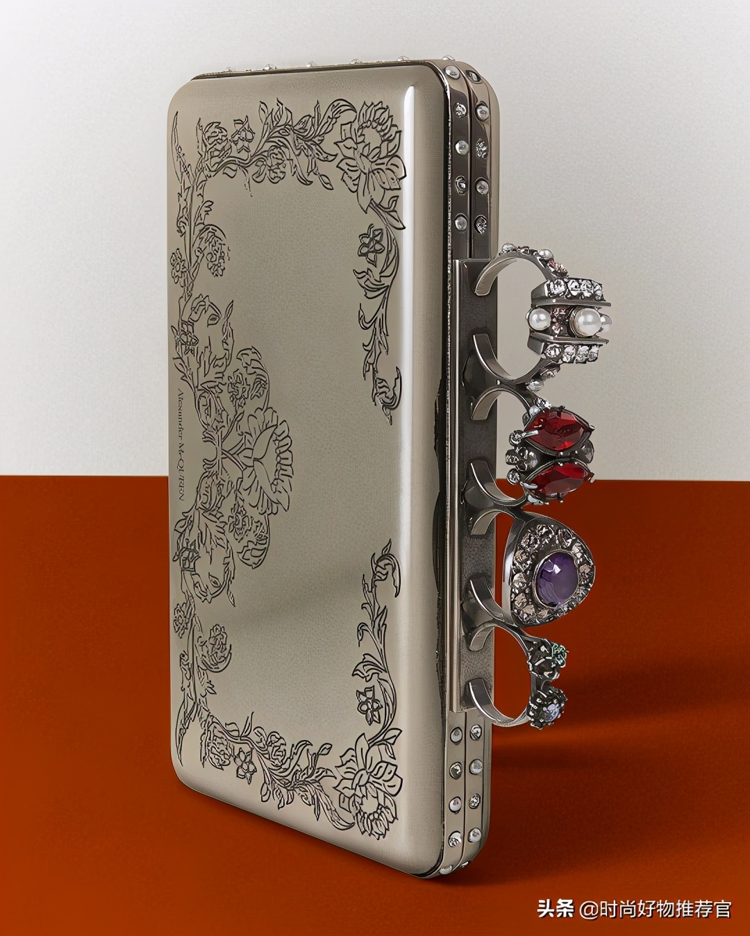 麦昆粉色包包,麦昆女包骷髅