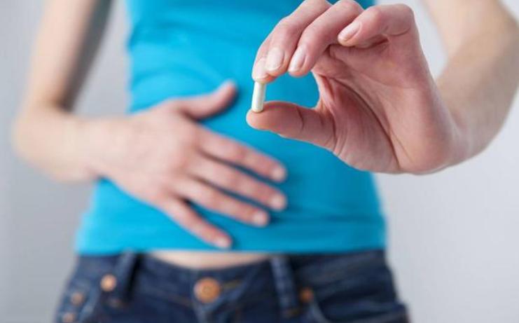 为什么8岁小女孩就来月经了,孩子8岁多就来例假怎么办