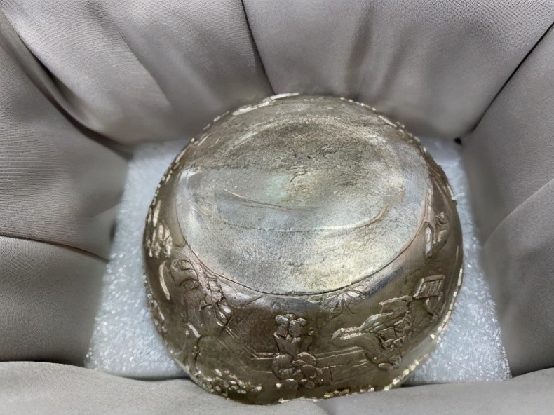 张献忠沉银遗址出土文物拍卖,张献忠沉银遗址挖出金印残件