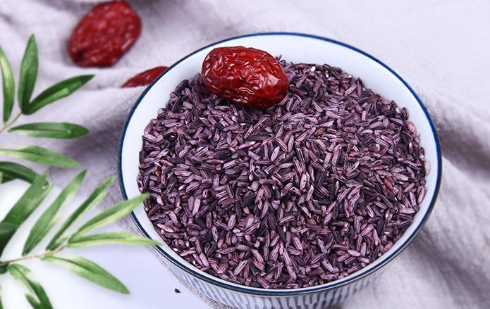 月经2天吃什么可以调理,月经吃两只螃蟹会怎么样