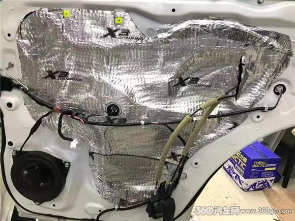 开什么样的酷路泽才叫享受?隔音升级加音响改装是必不可少的