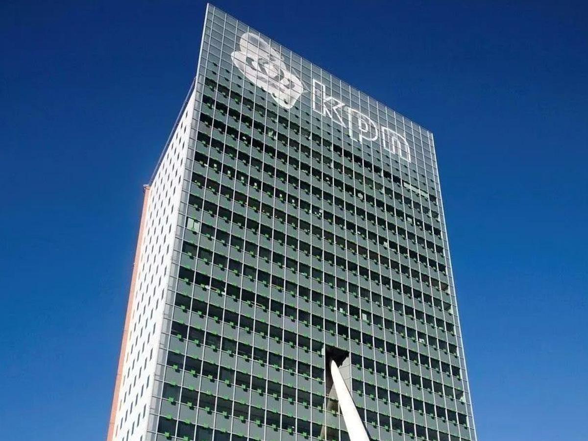 Verizon“输血”无用，爱立信股价大跌，华为：历史重演了