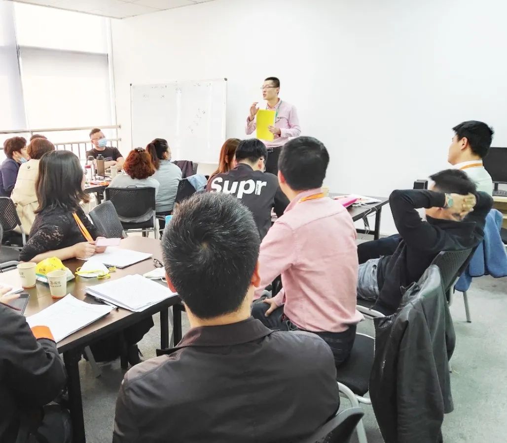 云采智能近视防控眼镜真的有用吗,云采智能眼镜