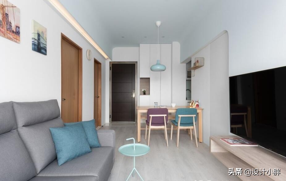 一家三口装修新房，变身63㎡浅灰绿木质小宅，手牵手开启新生活
