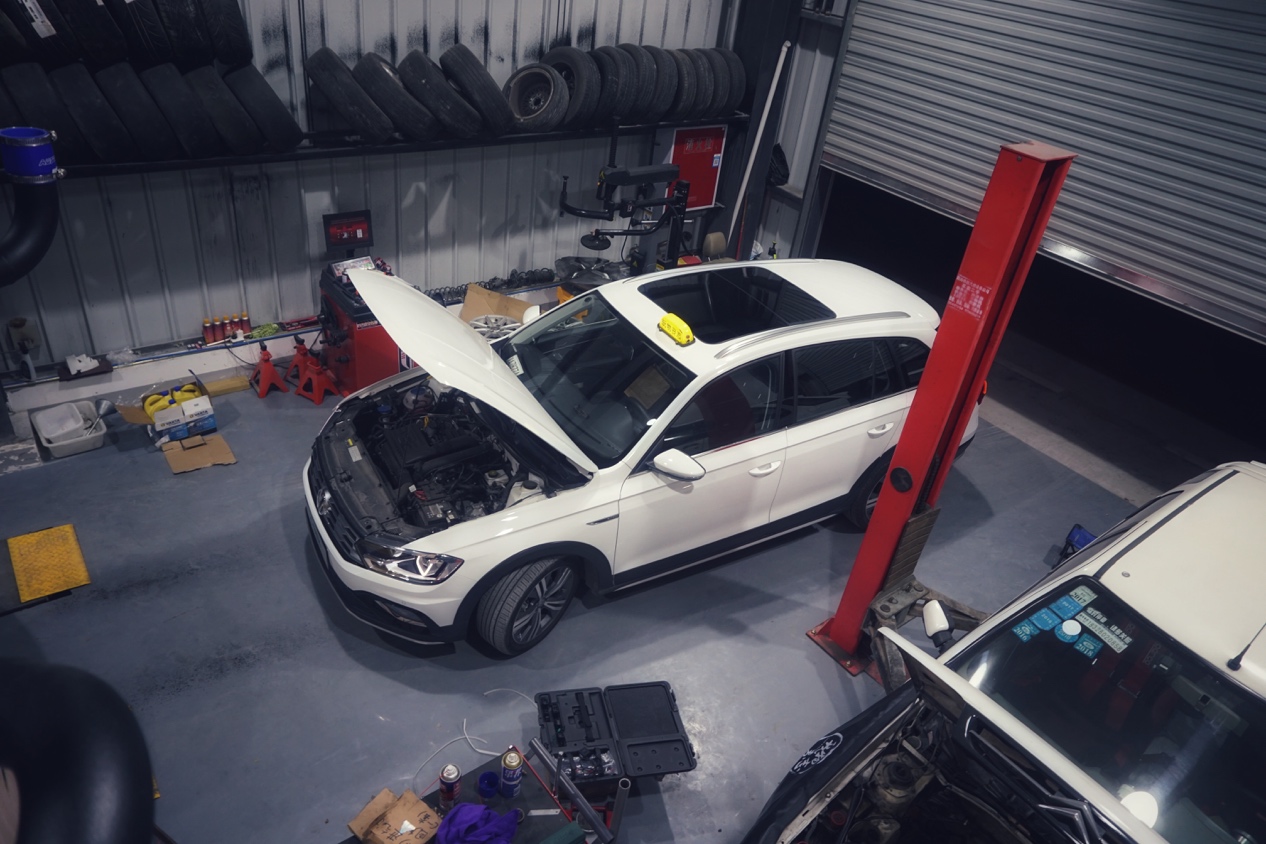 比suv大气的车,比suv高的轿车