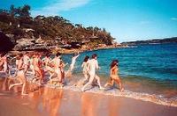 看看这几个国家对于在海滩上LUO和不“LUO的区别吧.