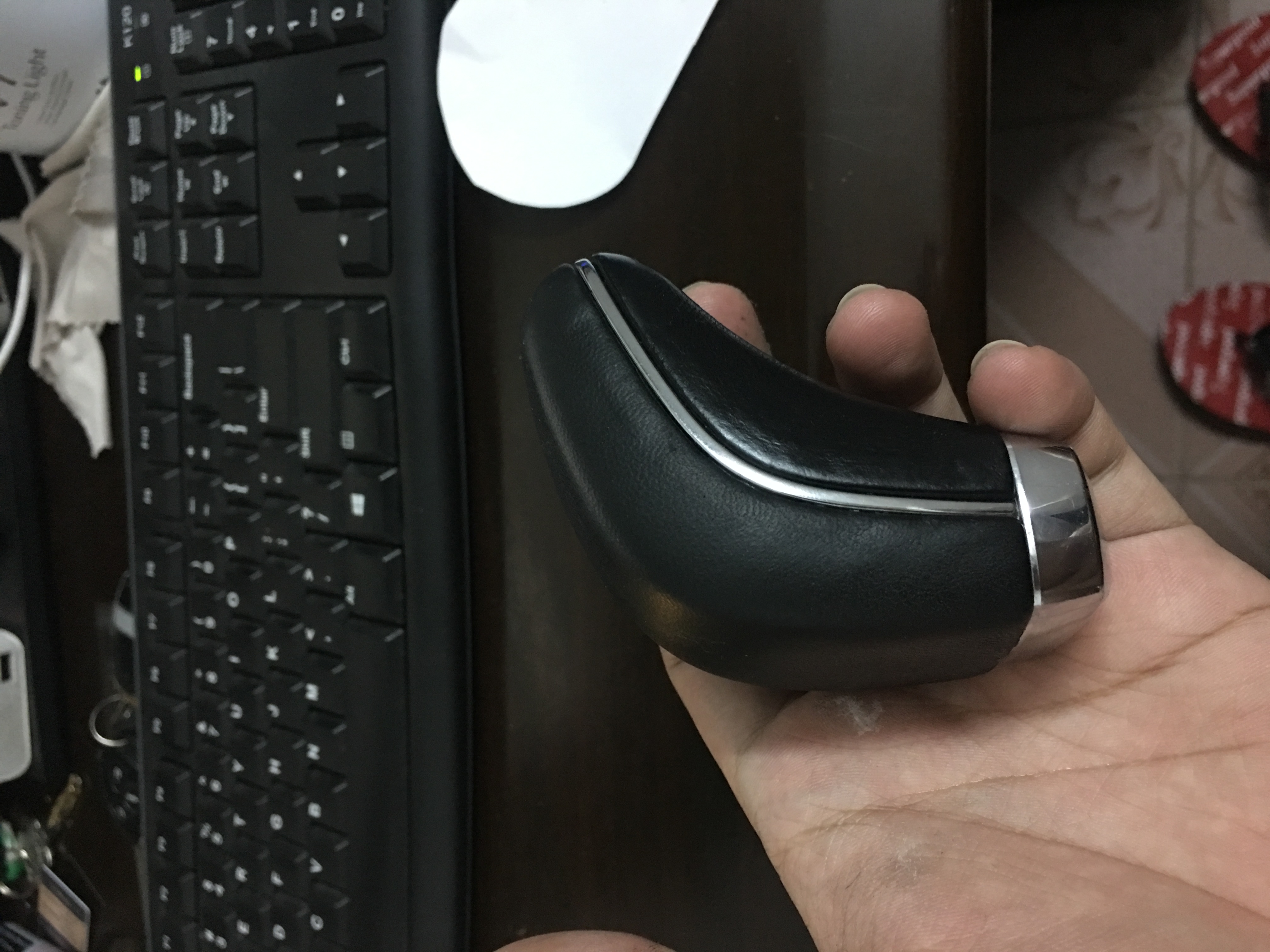 12款锐志怎么更换水晶挡把,老锐志挡把拆卸