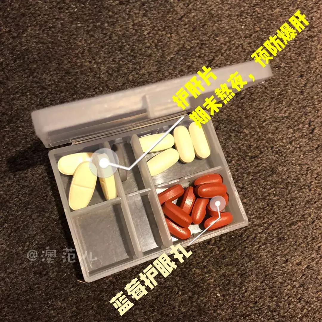 小姐姐日常翻包,翻包记女孩日常出街的包