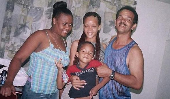 山东天后蕾哈娜带货,采访蕾哈娜被问山东天后