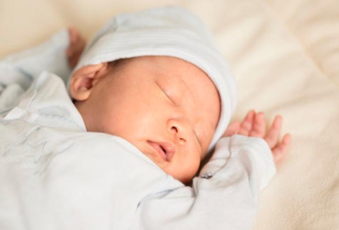 想睡觉要喝两口才睡怎么戒掉,怎么戒掉宝宝喝奶睡觉