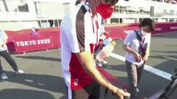 超级黑马!女博士用“夺冠公式”拿金牌:没教练团队,我只靠自己