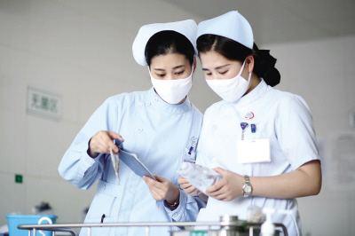 一例picc过敏性皮炎个案护理,picc接触性皮炎分级有哪些