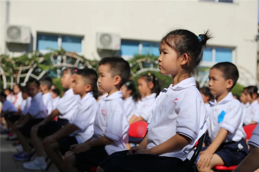 小学生争做新三好学生,新学期新气象人人争当小榜样
