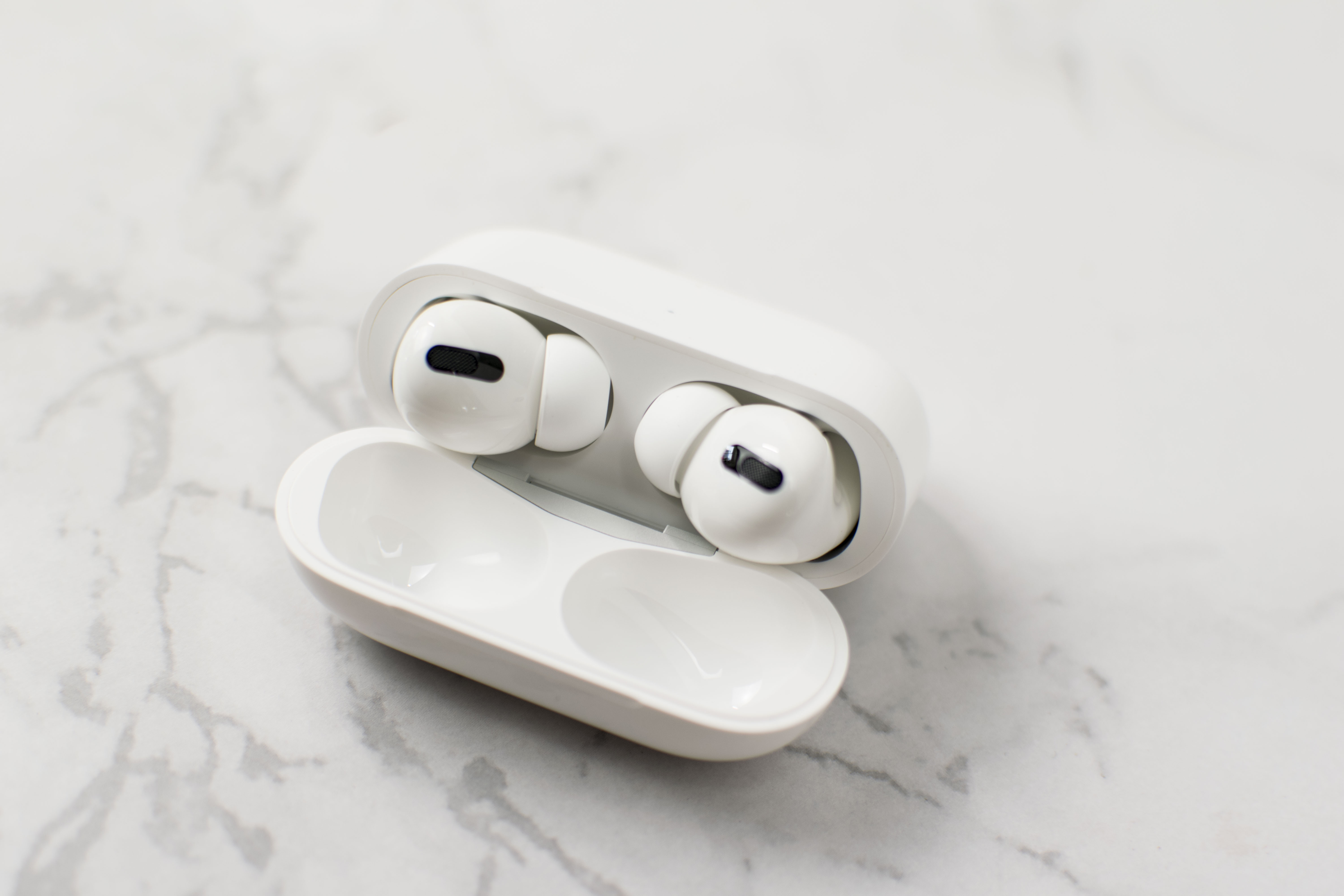 airpodspro3娴嬭瘎閭ｅ博,airpodspro闄嶅櫔瀵规瘮airpods3