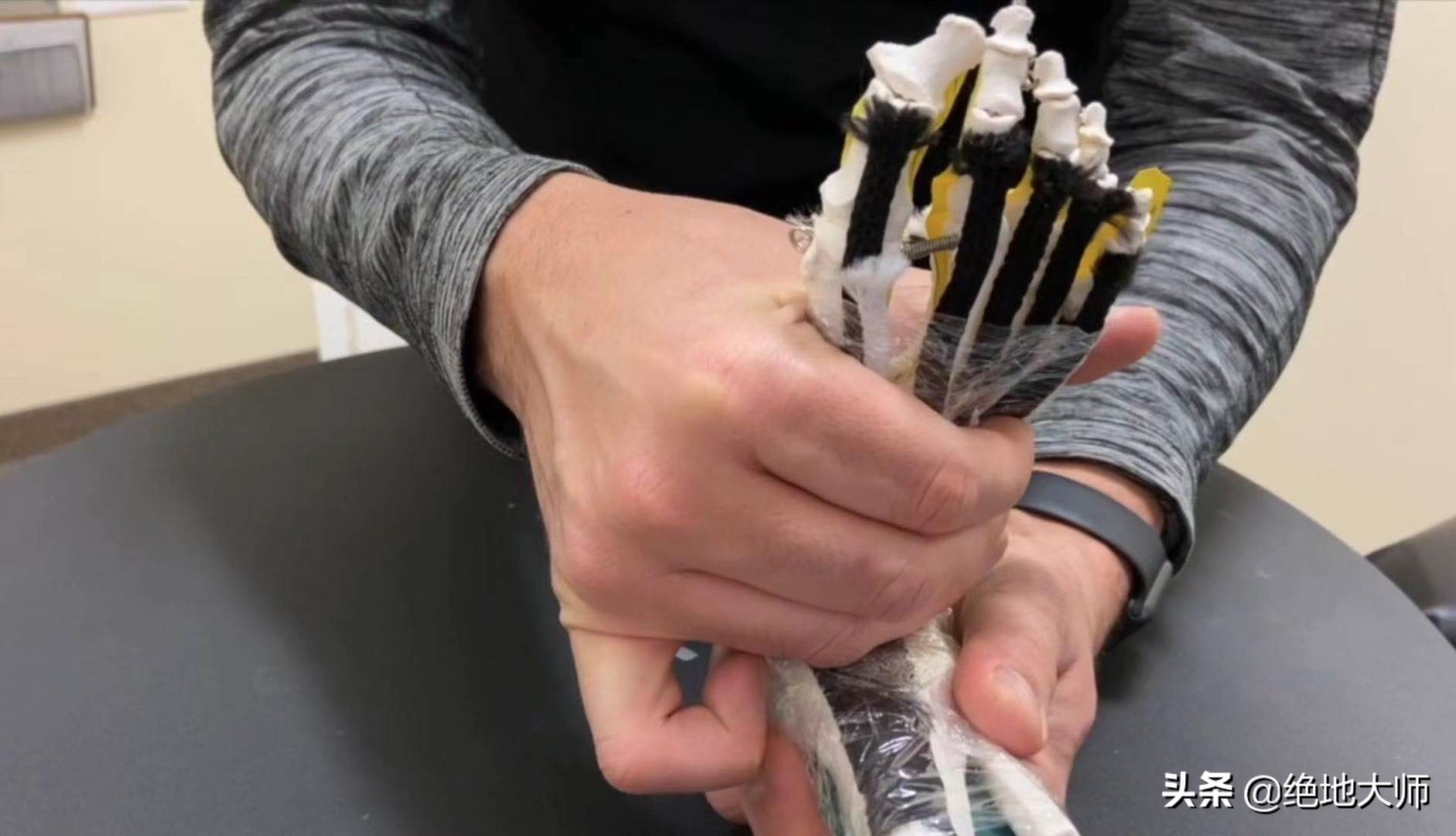 腿长短不一样怎么诊断,腿长短不一怎么调理