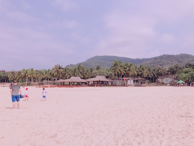 海南冲浪旅游攻略,海南万宁日月湾冲浪攻略