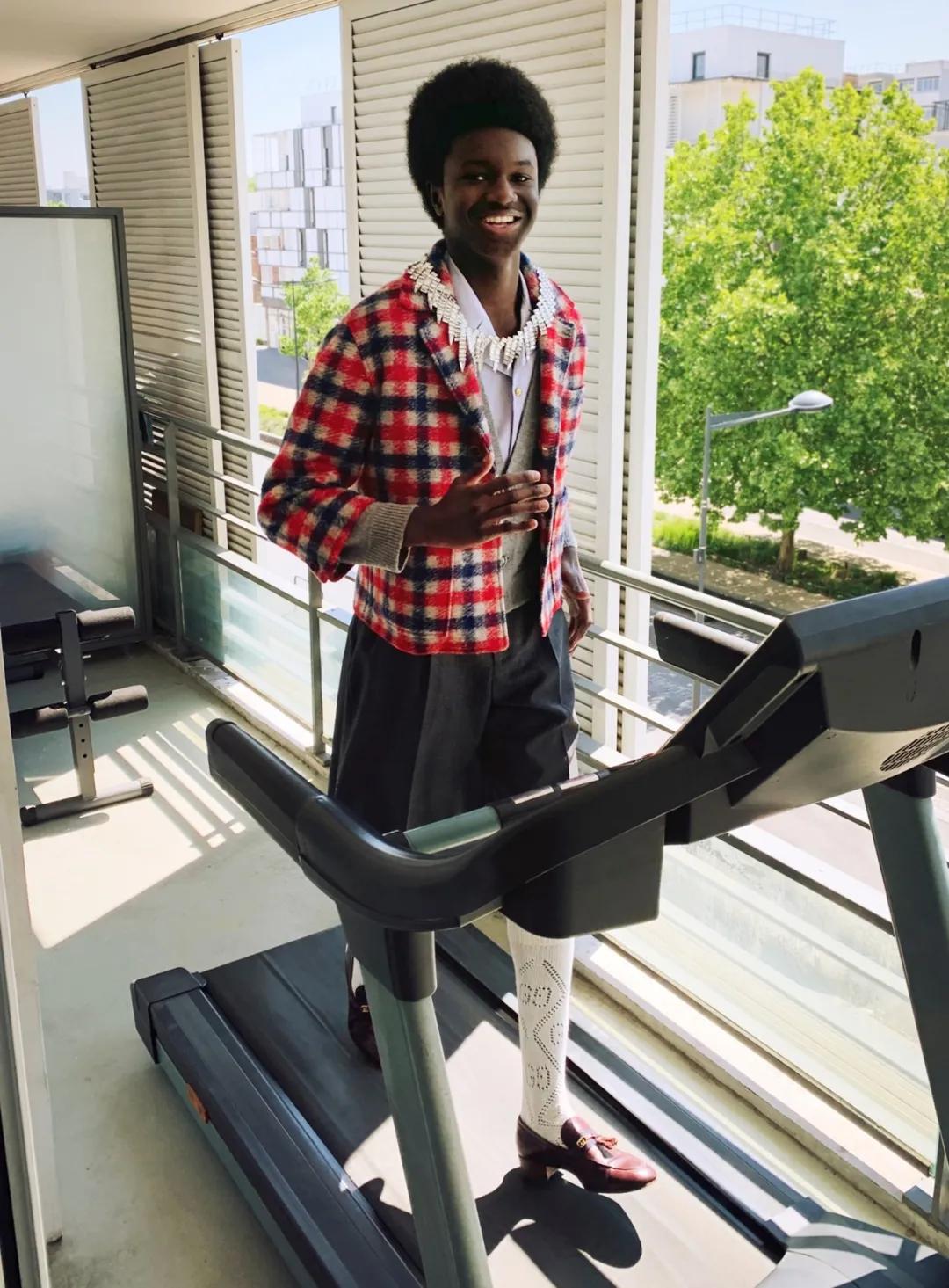 lv秋冬大秀宣传片,lv2022秋冬广告