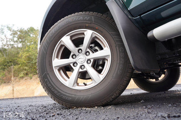 日产皮卡锐骐7柴油版14.88万配置,东风日产皮卡锐骐5柴油版报价