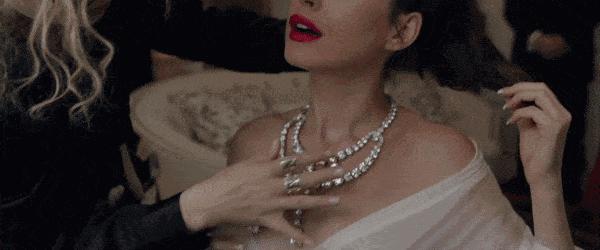 最新明星红毯珠宝,女明星红毯封神造型礼服