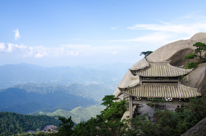 天柱山，怪你过分美丽