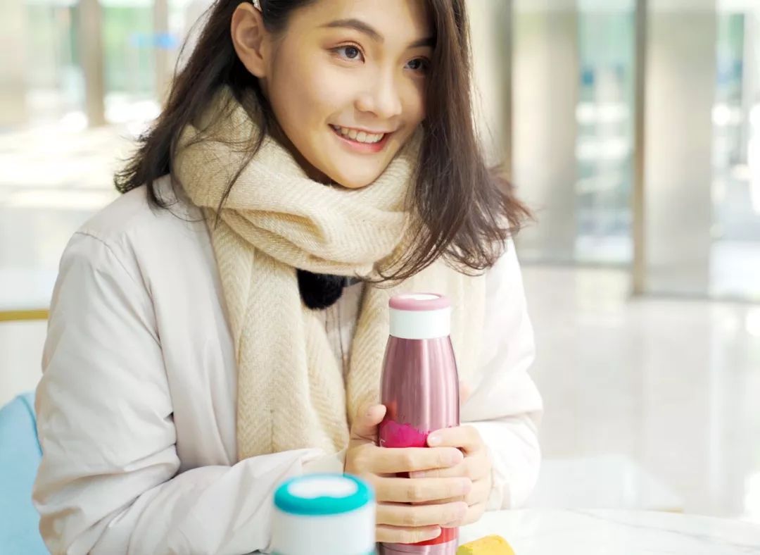 黑科技摇一摇水杯变热,摇一摇变热杯