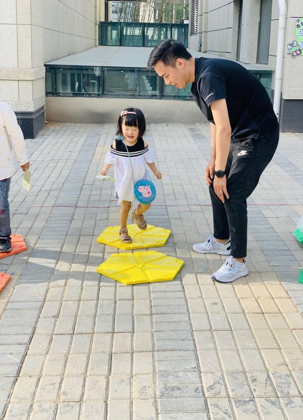 康城雅居幼儿园亲子活动,阳光幼儿园亲子游