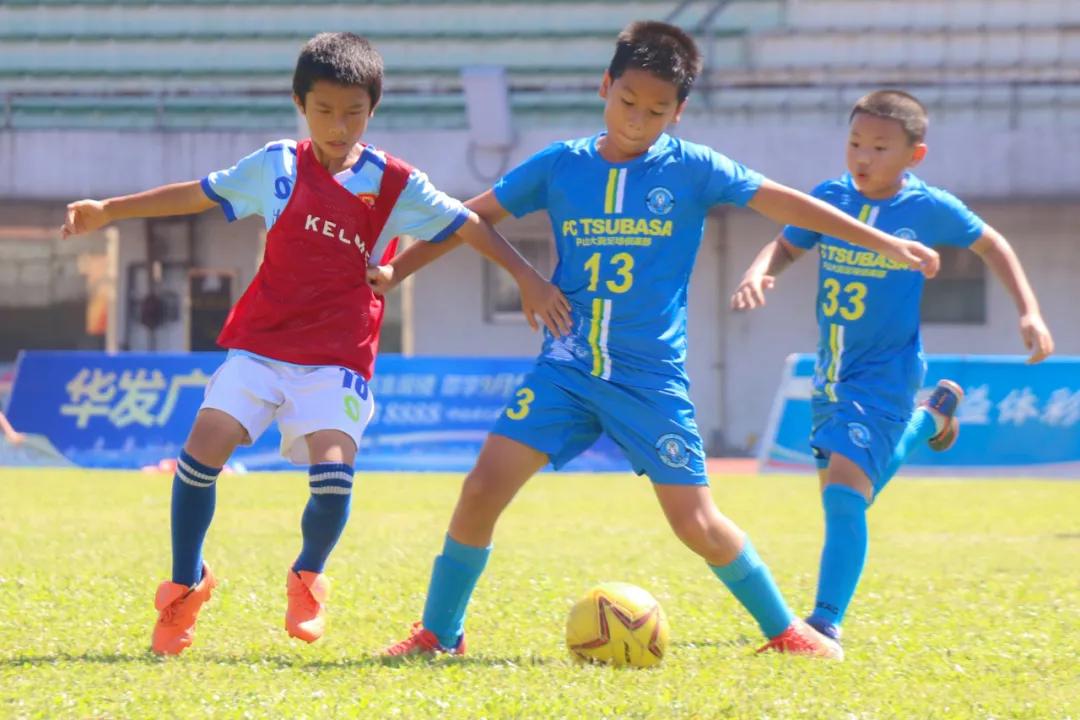 当中山、日本足球青训“激情相遇”，你更支持谁？