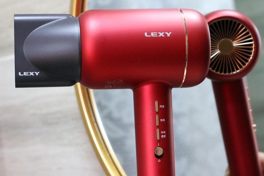 399元电吹风,几百块的电吹风有什么不一样