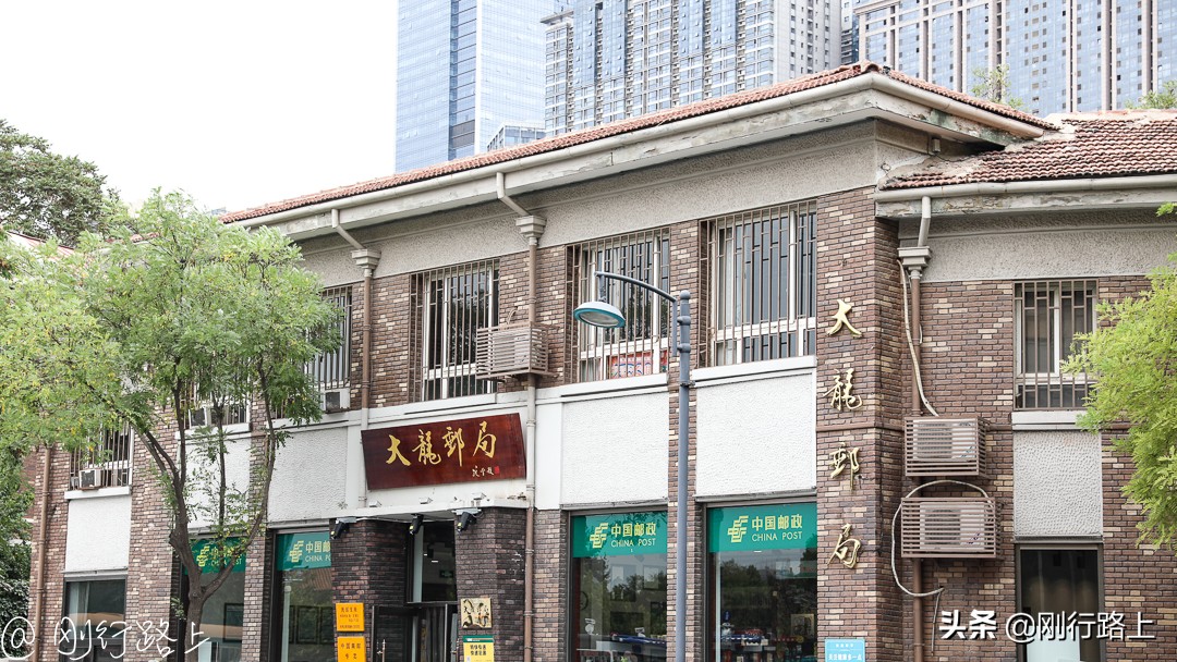 天津五大道，被称为万国建筑博览苑