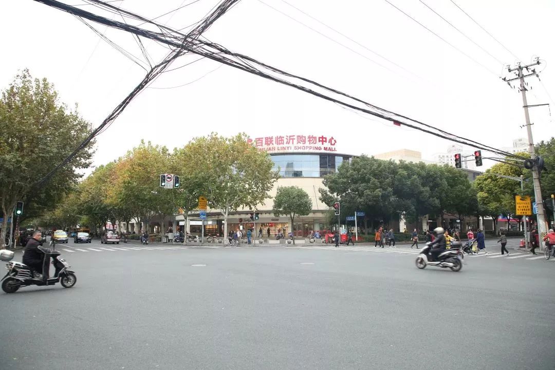 浣忓湪涓婃捣娴︿笢鏂板尯鐨勪汉,浣忓湪涓婃捣娴︿笢鏂板尯濂藉悧