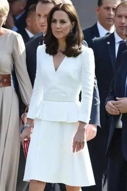 学会设计感穿搭,如何廉价又能穿出高级感