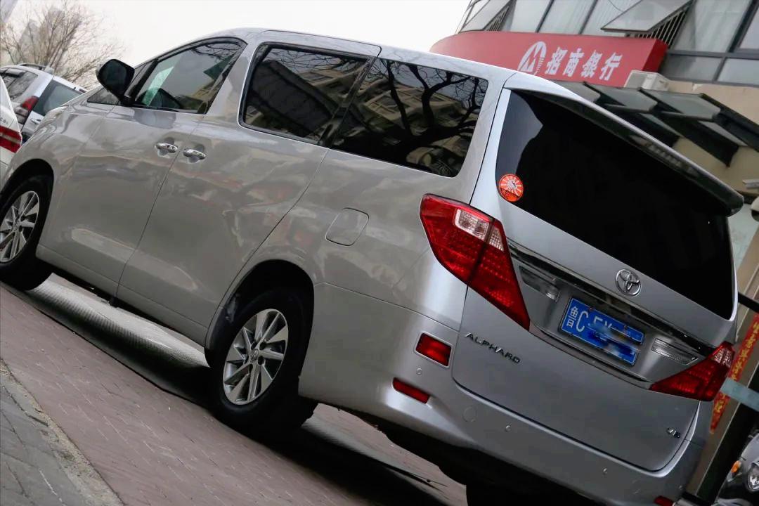 丰田埃尔法底盘全面升级,丰田埃尔法改装的巅峰之作