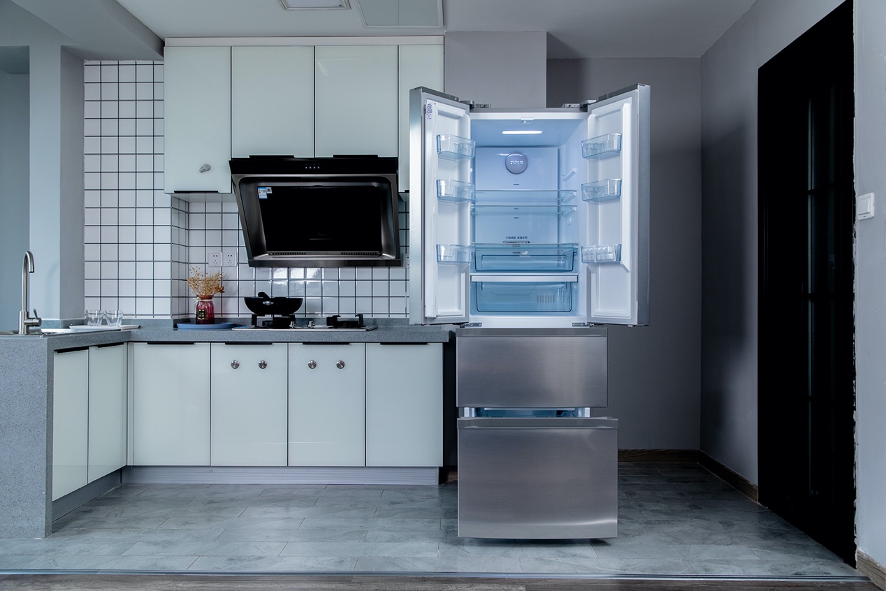 美的323l多门风冷无霜冰箱怎么样,美的323L冰箱