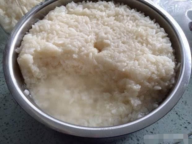 做醪糟时，万万别做这3件事，否则醪糟“发酸长毛”酒香味全无