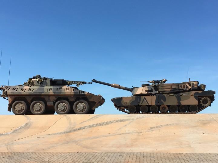 鍧﹀厠鐨勫ソ浼翠荆鍜屾鍏靛摢涓ソ,鍧﹀厠鐨勫ソ浼翠荆vs姝ュ叺鐨勪繚鎶ょ