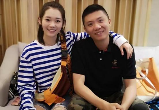 老东家送她出道，刚解散就解约反被爆料塌房瓜？