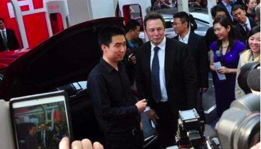 “都试驾了还不下定！”特斯拉在中国是怎样被神化的？