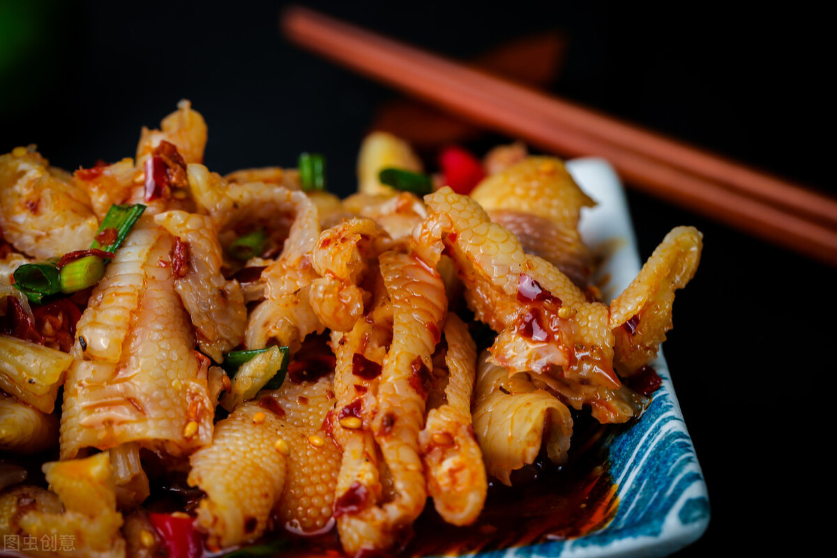 一斤鸡爪赚多少钱,无骨鸡爪一天赚一千视频