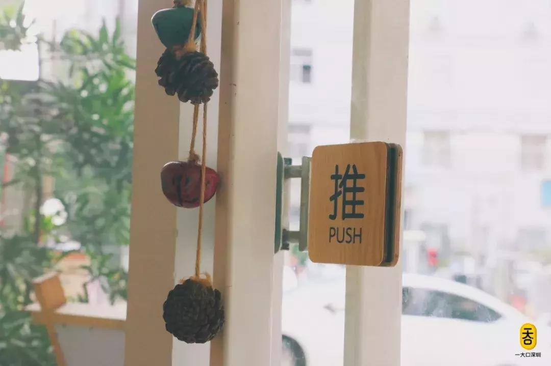 周杰伦到底爱不爱喝奶茶,周杰伦是不是很爱喝奶茶