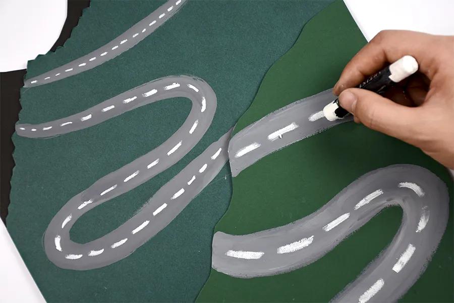 山路十八弯幼儿园颜料绘画图片,七拐八弯的山路怎么画