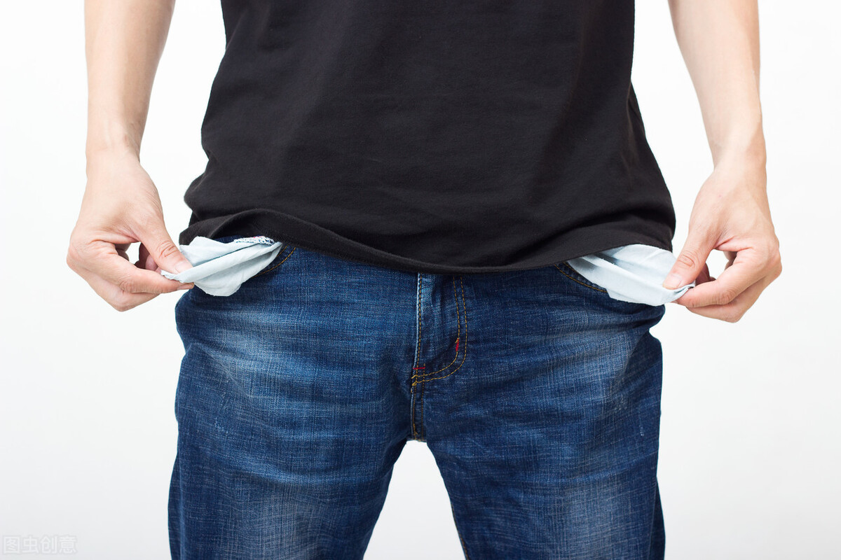 比白茶浓一点的绿茶,比绿茶还要低级的茶叶