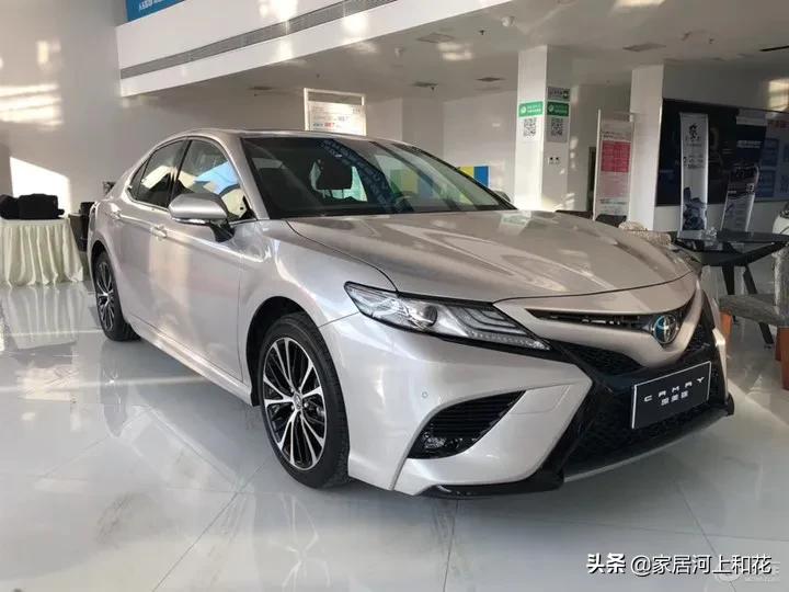 小姨子看上了第八代凯美瑞、买车那天,感觉花哥的“死期”到了