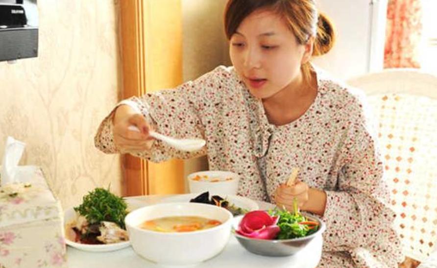 人流后女性为什么会闭经,人流后坐小月子怎么才不会胖