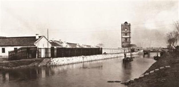 “厂二代”摘掉父亲“老赖”名号,一年卖出三万双“洛丽塔”女鞋